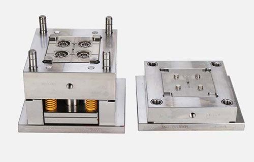 High precision injection mold